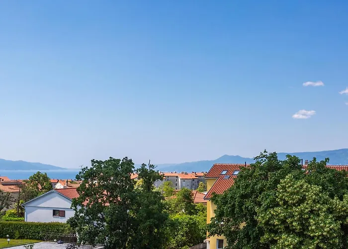 Kvarner Bay - 2 & 4 Apartmán *
