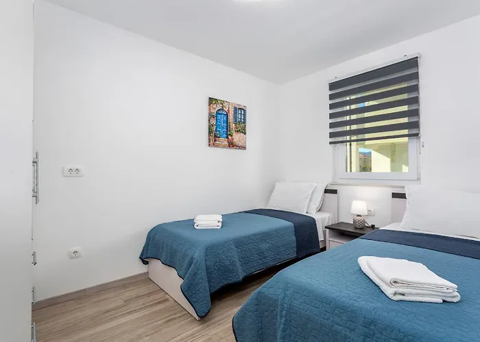 Kvarner Bay - 2 & 4 Apartmán