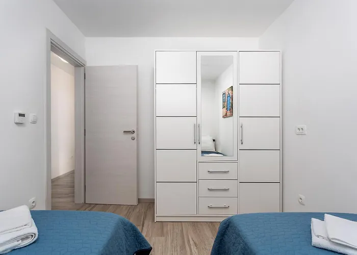 Kvarner Bay - 2 & 4 Apartmán